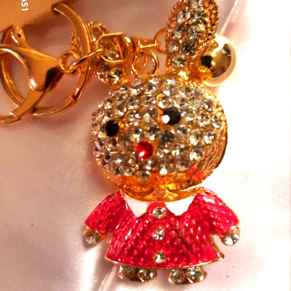 NEW!❤️BLING bunny accessory -🩷Sooo ADORABLE!
